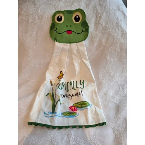 Frog Hanging Kitchen Towel Toadally Awesome Green White Cotton Button Loop top