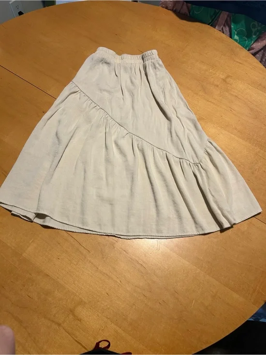 Hayden Cream Tiered A-Line Midi Skirt