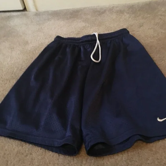 Nike Boys Blue Athletic Shorts Gym Basketball Size Medium 10-12