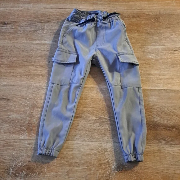 Public Supply Co. Kid's Gray Cargo Pants Drawstring Elastic Waist Ankles Size 3T