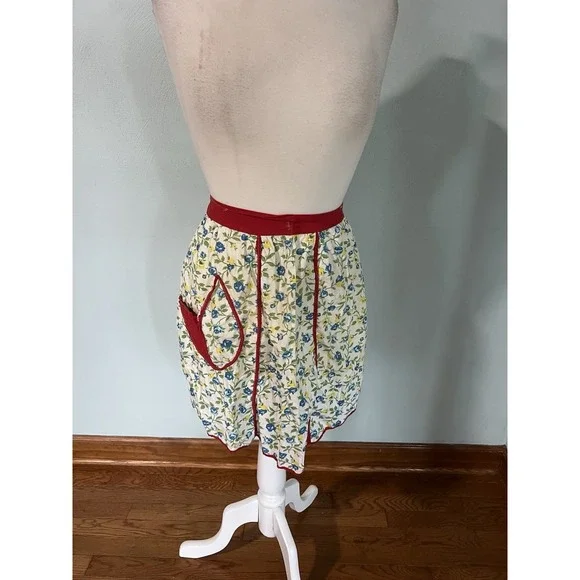 Vintage Floral Half Apron Smock Tie Back Mid century Prairiecore Grannycore OSFA
