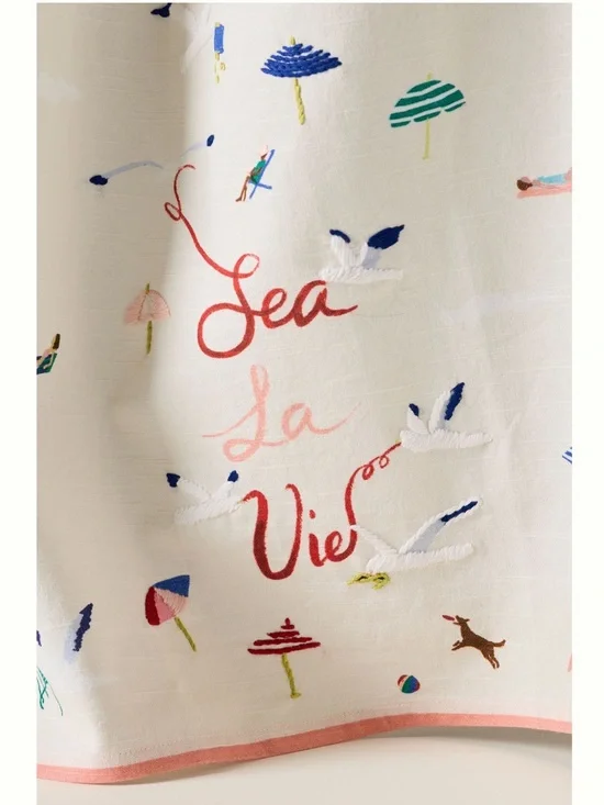 ⛱️Anthropologie Embroidered Dish Towel Seagull Beach Umbrella Dog Coastal Sea