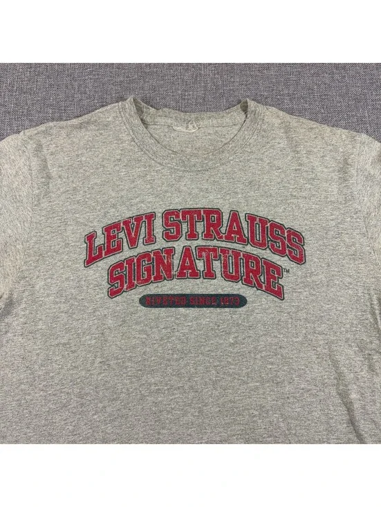 Vintage Y2K Levi Strauss Signature Gray Graphic T-Shirt Men’s Medium-Large