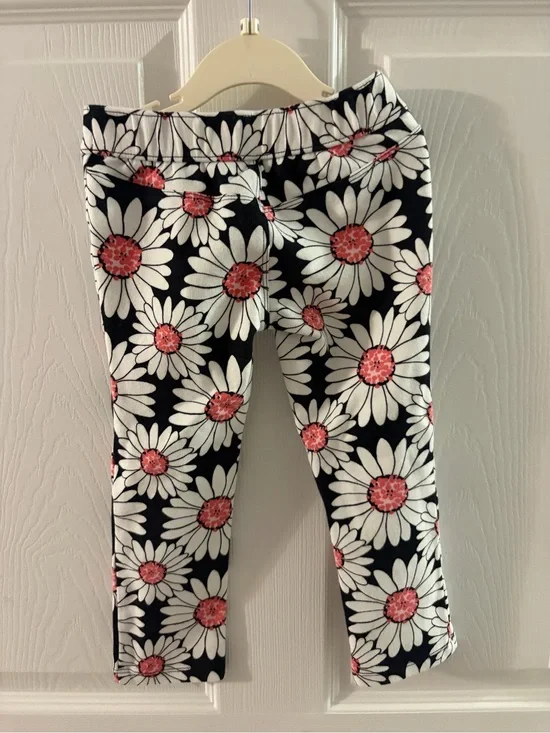 Gymboree Black Leggings with White Daisies and Pink Centers