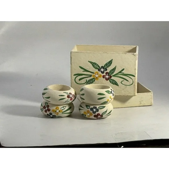 Painted Floral Box W 4 Painted Floral Napkin Rings 4
