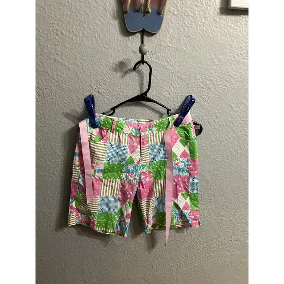 Girls hartstrings shorts size‎ 16Pink white blue