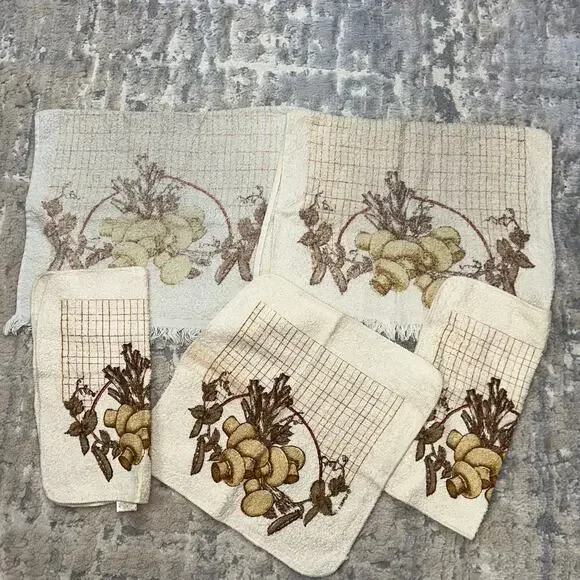 Vintage Retro 70s Mushroom 2 Dish Towels 3 Dishcloths Matching Set of 5