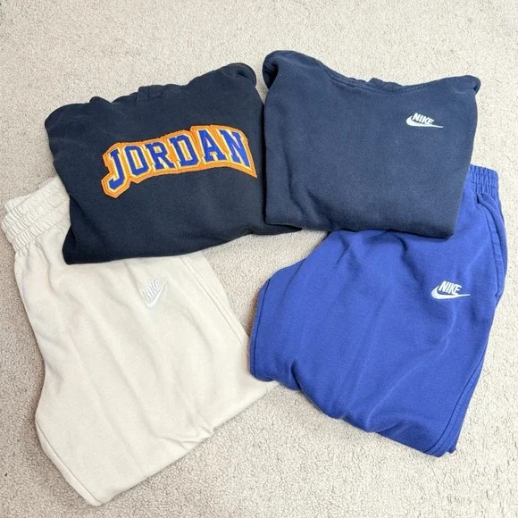 Nike Boys Sweatpants Joggers Sweatshirt Lot Of 4 Youth L Jordan Logo Embroidered