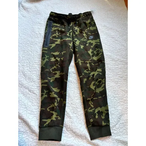 Nike Tech Camouflage Joggers with Zippered Pockets Size‎ Large #365