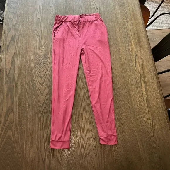 NWOT Sophia and Lilly Ribbed Comfy Pink Joggers Size 10/12