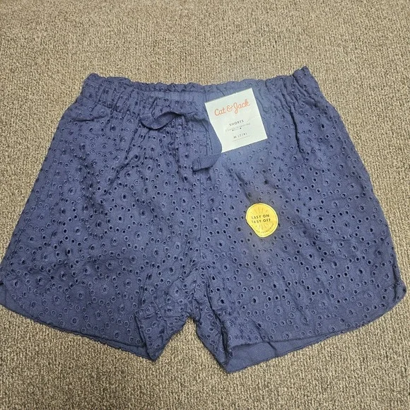 NWT Cat &‎ Jack Girls Shorts Size 7/8 with Flexible Draw String. Blue.