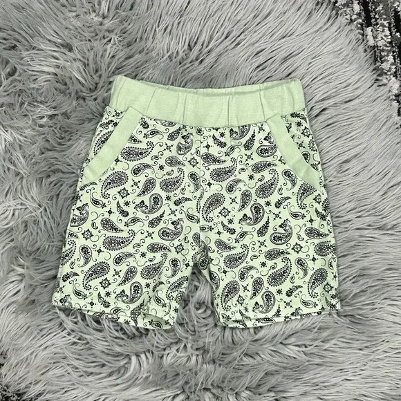 Miki Miette Basics Tarragon Paisley Shorts Size 3T NEW