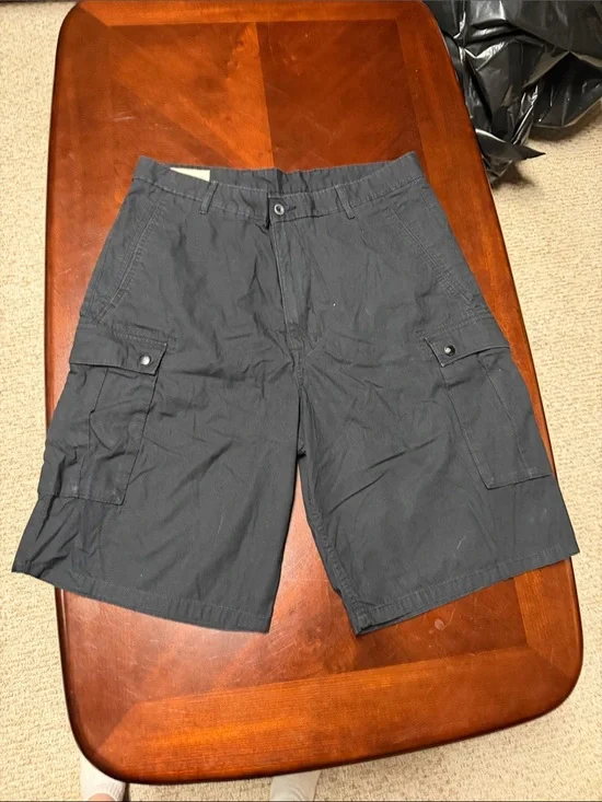 Levi's Men's Gray Cargo Shorts with Multi-Pocket Utility