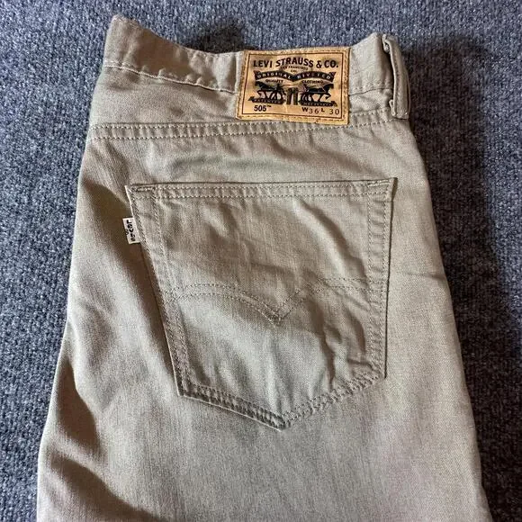 Levi's 505 Regular Fit‎ Men’s Beige Jeans - W36 L30