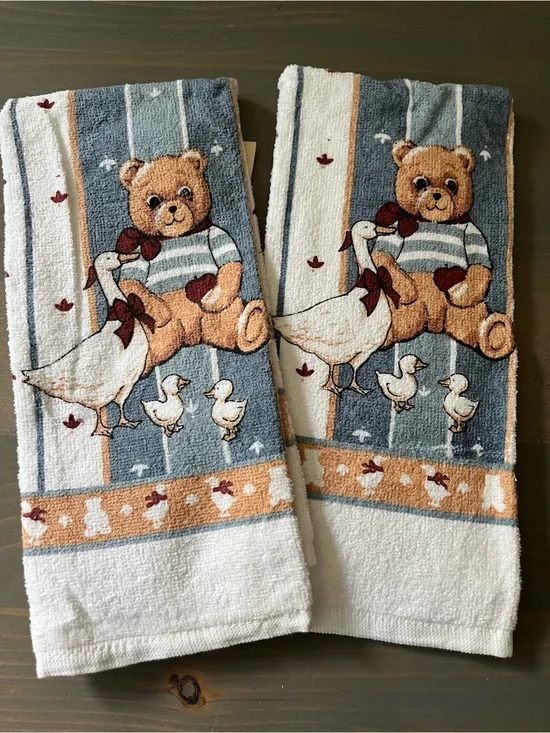 80s 90s Country Cottagecore Style Hand Towels Set of 2 Geese Bear NOS Vintage