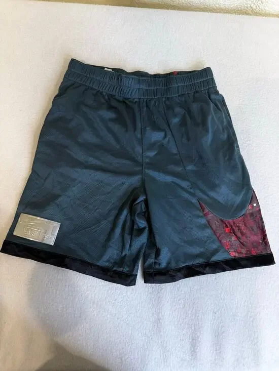 Nike Dri-FIT Brighter Together Basketball Shorts Youth Medium Green DX6908-309