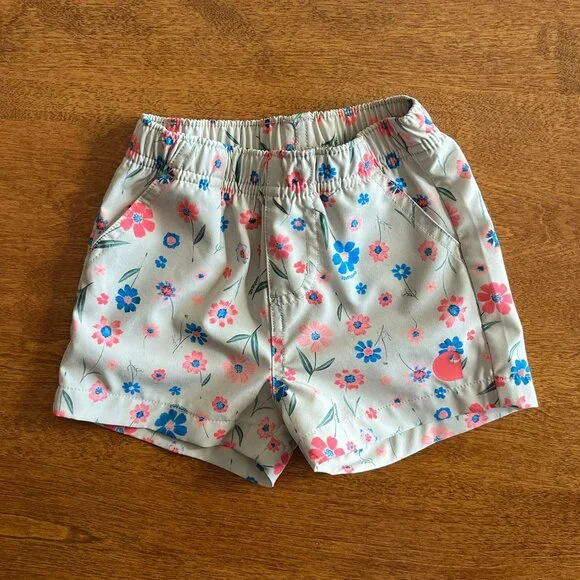 Carhartt beige floral shorts 12m