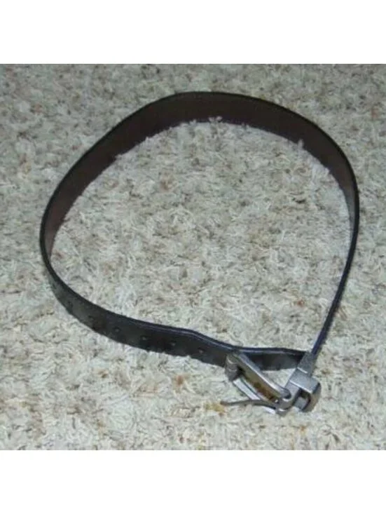 Young Mens Belt Levis Brown Synthetic Leather size M 26-28