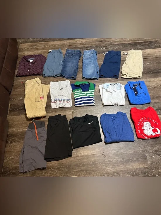 Mixed Men's Clothing Lot - Assorted Colors (Jeans, Tees, Shorts)