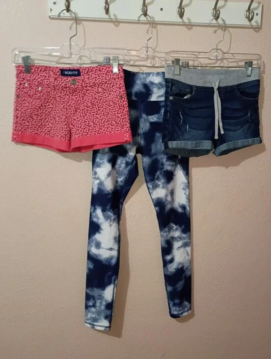 GIRLS SIZE 14 BUNDLE OLD NAVY LEGGINGS VIGOSS(FIT LIKE 14) & JUSTICE SHORTS