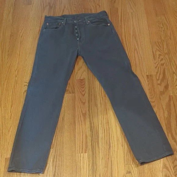 Gray Levi's 501 Button Fly 32x30