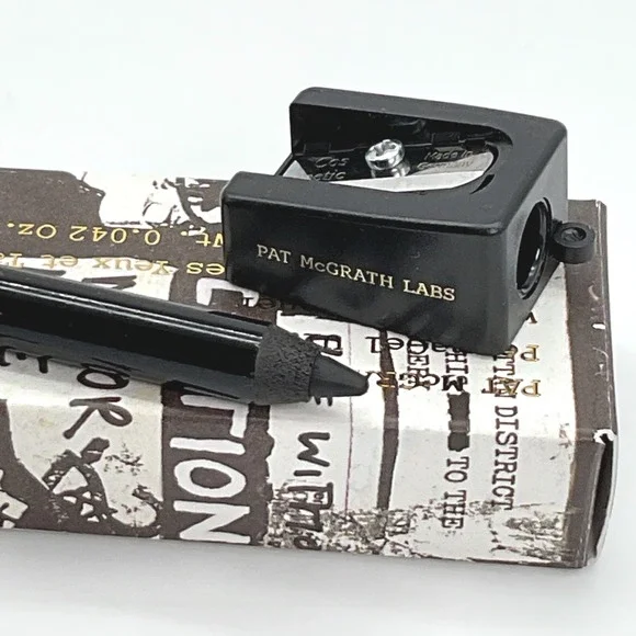 Pat McGrath Labs PermaGel Ultra Glide Eye Pencil Xtreme Black 202 with Sharpener