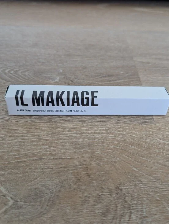 *NIB* IL MAKIAGE Black Waterproof Liquid Eyeliner