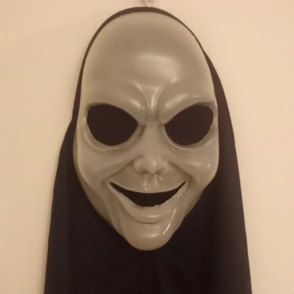 Halloween Scary Scream Costume Mask