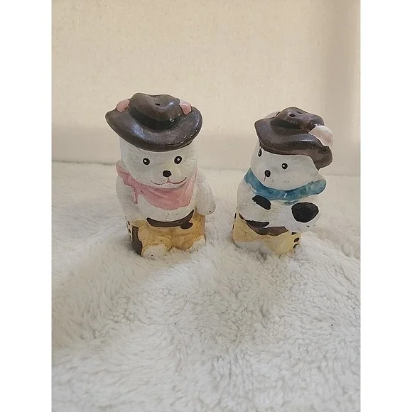 Vintage Cowboy & Cowgirl Bears‎ Salt & Pepper Shaker Set