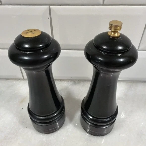 Vintage Olde Thompson Salt And Pepper Grinder Set Black /gold‎ ES004