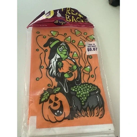 Vintage 1995 Fun World Witch Halloween Paper Trick Or Treat Bags 40 Count NOS