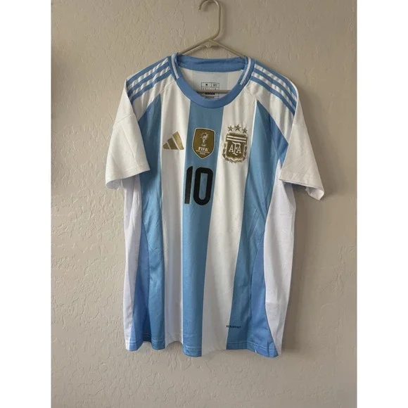 adidas Lionel Messi Argentina 2022 World Cup Champion Jersey Size Medium