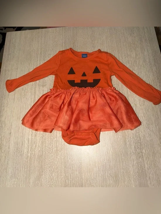 Old Navy Jack o Lantern Tutu Bodysuit - Kids Costume size 6-12 months