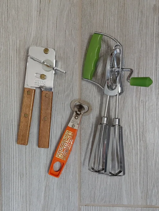 Retro Vintage Kitchen Utensils Tools Bundle