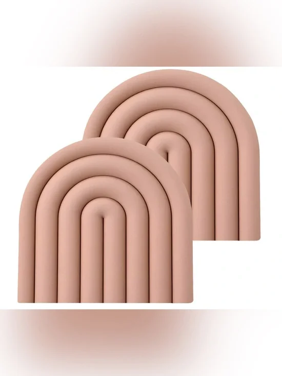 Arched Silicone Heat-Resistant Trivet Pair in Blush