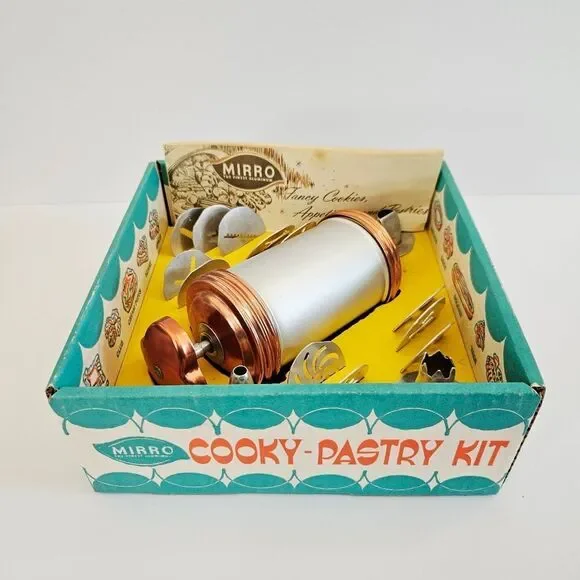 Vintage '70s Mirro Complete Aluminum Cookie-Pastry Press 16 Piece Kit - In Box