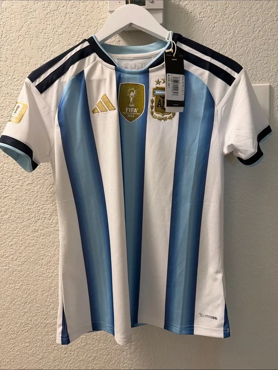 Adidas FIFA World Cup 2026 jersey (SML) *NWT*