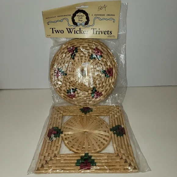 Vintage Martha's Craft Shop 2 Pc Wicker Straw Hot Pads Trivets *New In Package