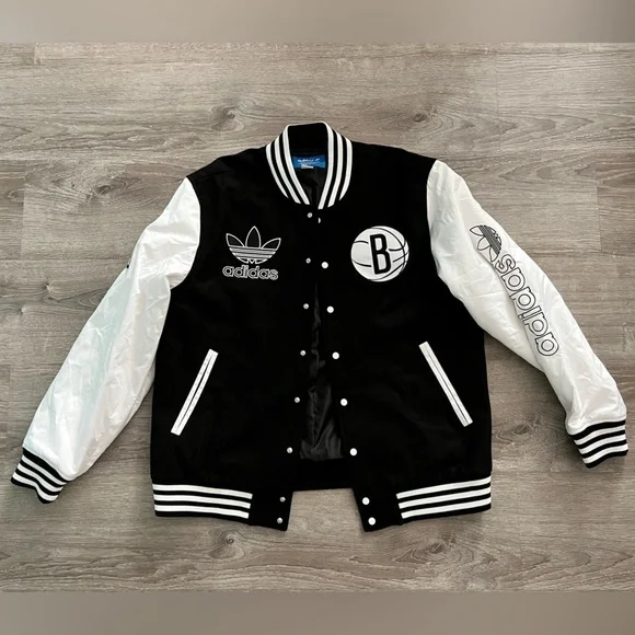Adidas Limited Edition NBA Brooklyn Nets Varsity Jacket black white size XL