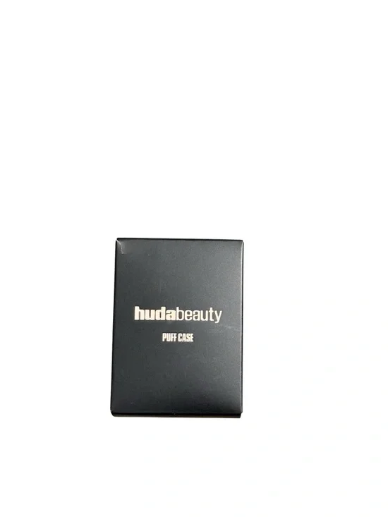 Huda Beauty Black Puff Case. BRAND NEW