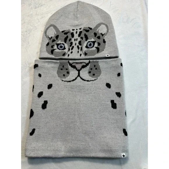 Molo Cheeta hat with infinity scarf KICO Size 10 Year Old, Gray Great Conditions