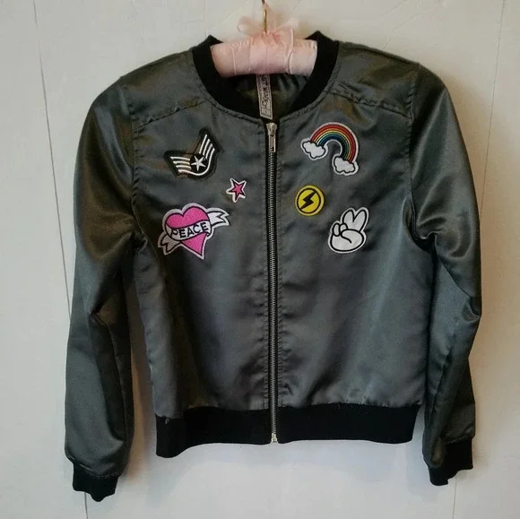 Knit works girls satin jacket Size L army color polyester Patches