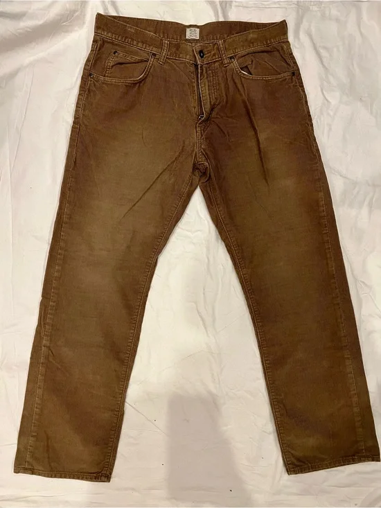 J.Crew Men's Corduroy Pants in Brown. Size 33 W 30L.