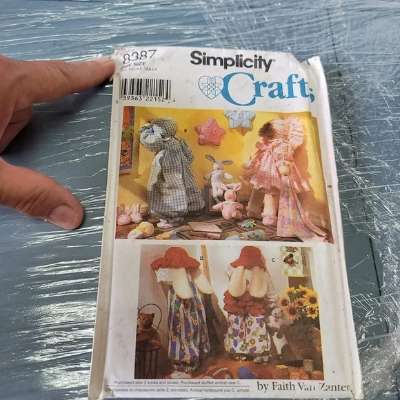 Vintage Pattern Sewing Hobby Simplicity 8387 bunny doll 25