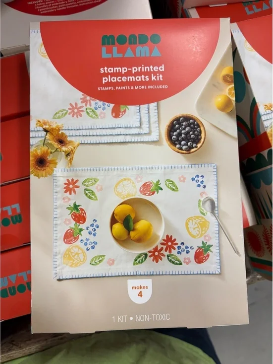 Mondo Llama Stamp-Printed Placemats Craft Kit DIY Painted Table Decor 4 pack New