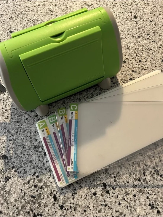 Compact Embossing & Die-Cutting Machine - Green with extended plates