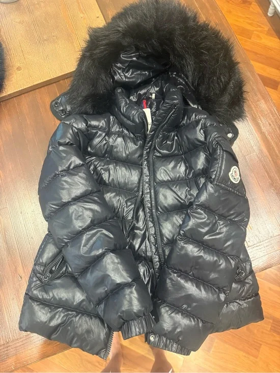 Moncler Girls Black Puffer Jacket with Fur-Trim Hood