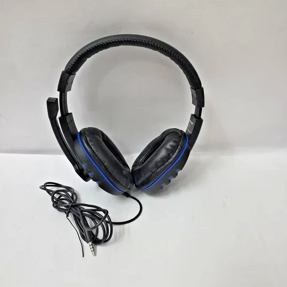 LVLUP Wired Stereo Gaming Headset w/ Mic 3.5mm PS4 PS5 Xbox Switch PC Black