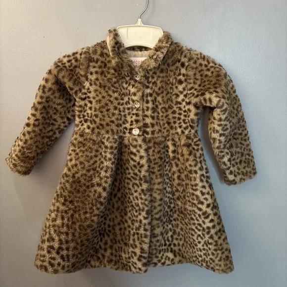 Biscotti‎ Collezione Girls 3T Leopard Print Faux Fur Coat Crystal Buttons