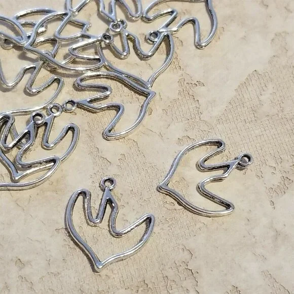 10 Antiqued Silver Pewter Dove of Peace Cutout 19x18mm Drops Charms